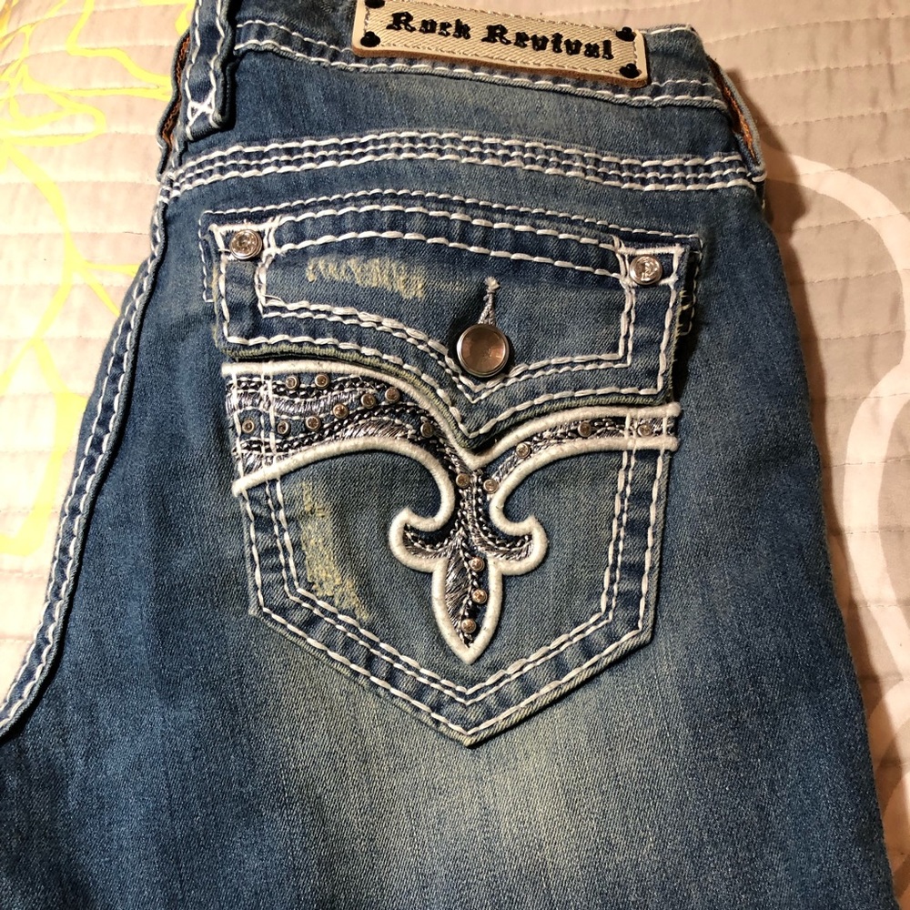 Rock Revival Capri 31 Regular Fit. “ BAMBI”